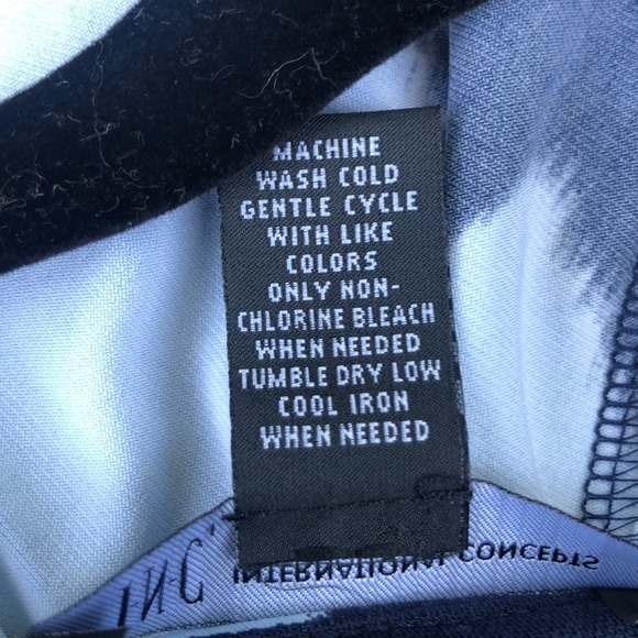 (XL) Inc International Dress - Picture 8 of 9